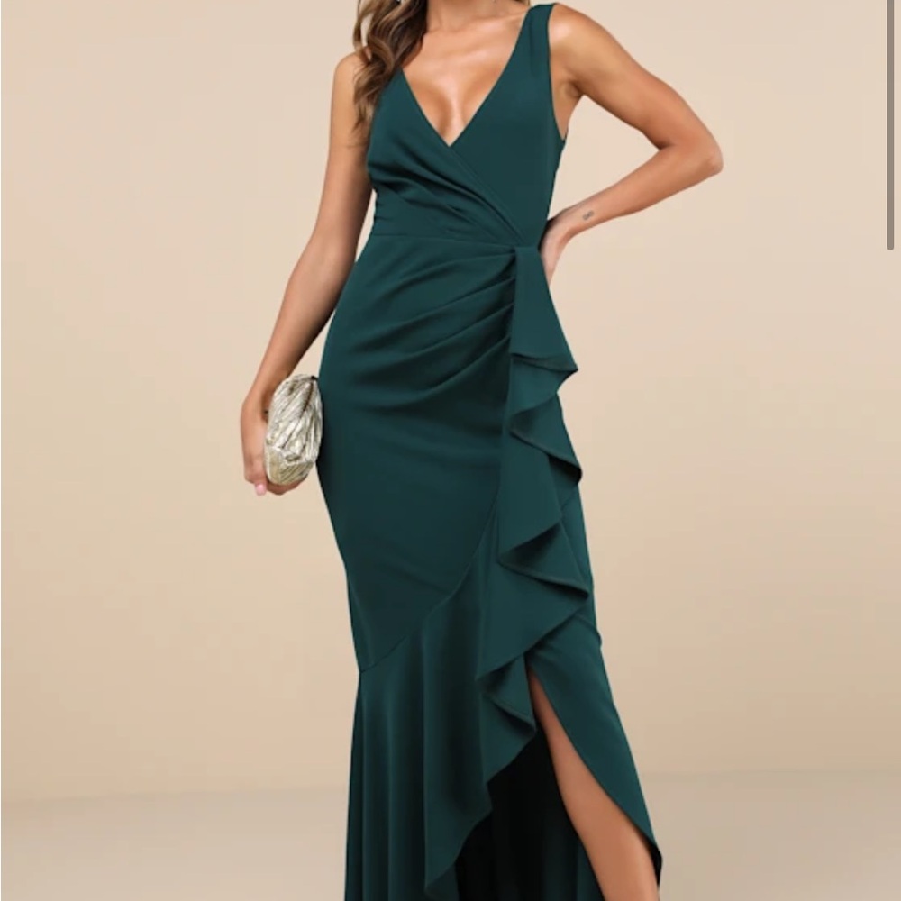 NWT Lulus Emerald Green Pleated Ruffled High Low Maxi Dress - M